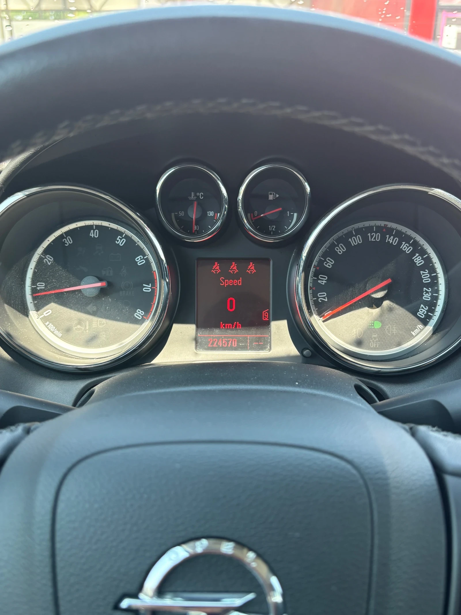 Opel Astra 1.6i, снимка 10 - Автомобили и джипове - 55059572