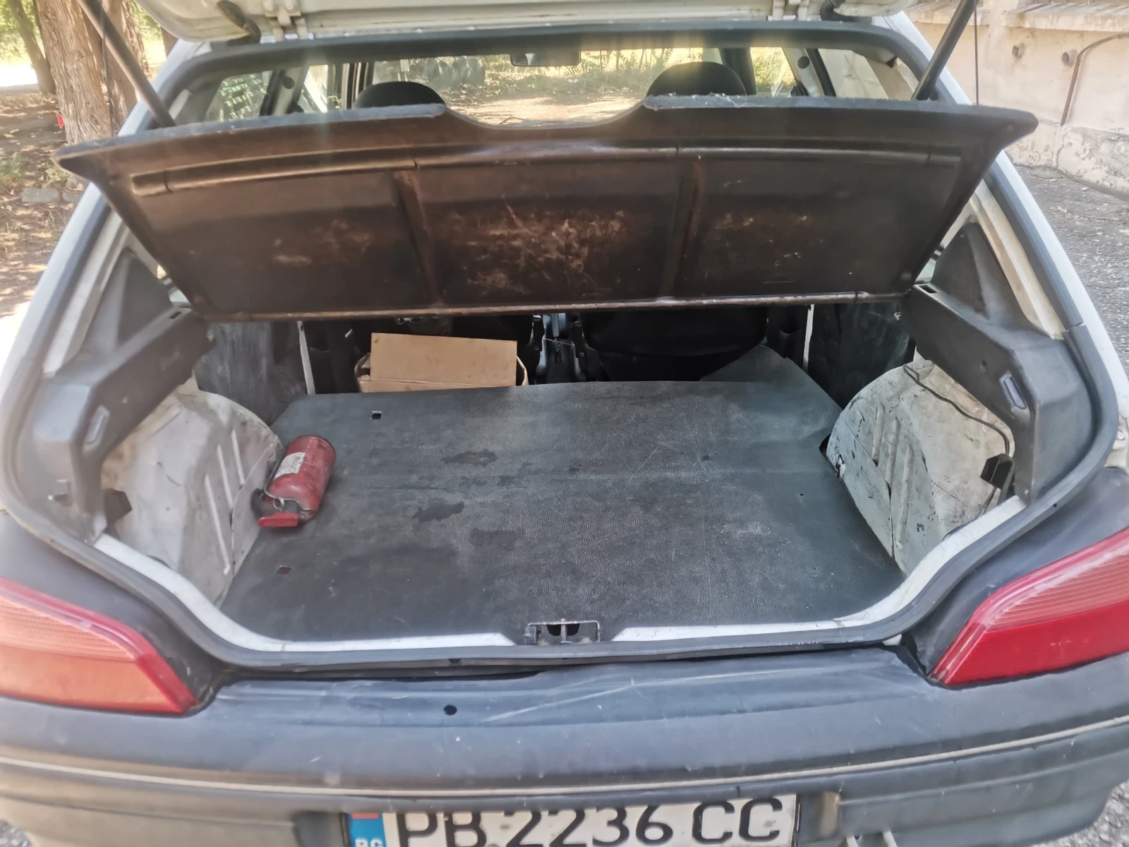 Peugeot 106, снимка 8 - Автомобили и джипове - 55232338