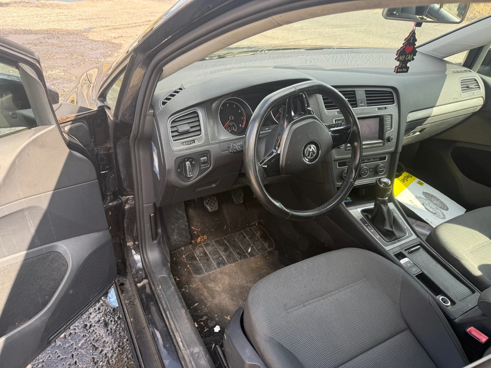 VW Golf, снимка 5 - Автомобили и джипове - 56158751