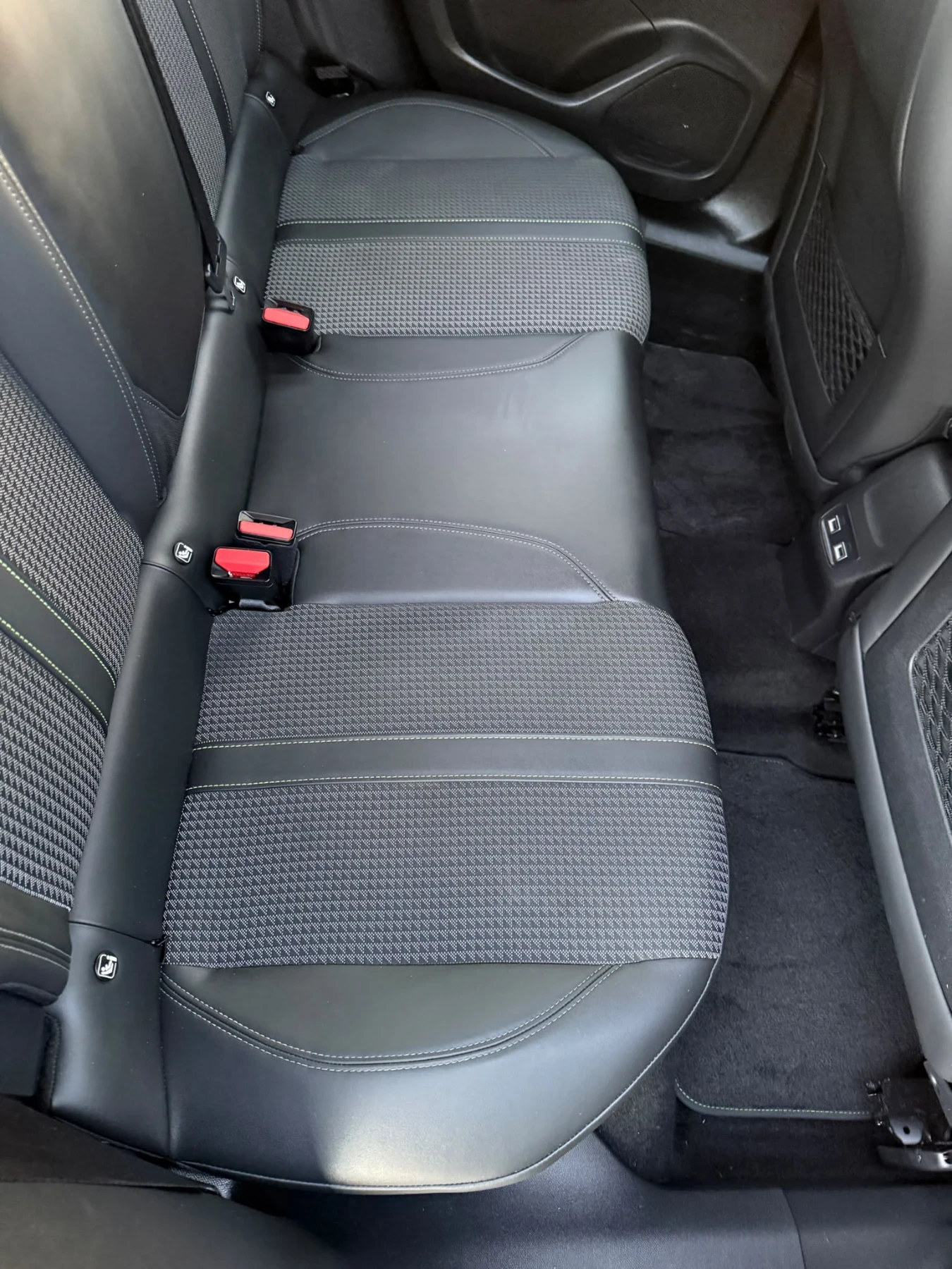 Peugeot 2008 1.2T GTline SERVICE BOOK, KTEO, COC | Mobile.bg � ����������� 13