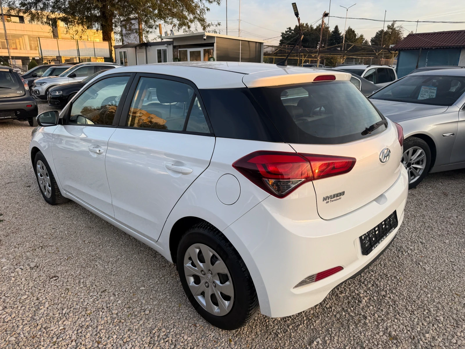 Hyundai I20 ������-������ | Mobile.bg � ����������� 4