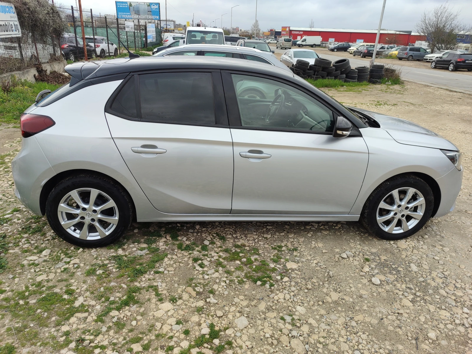 Opel Corsa 1.2, снимка 5 - Автомобили и джипове - 56471161