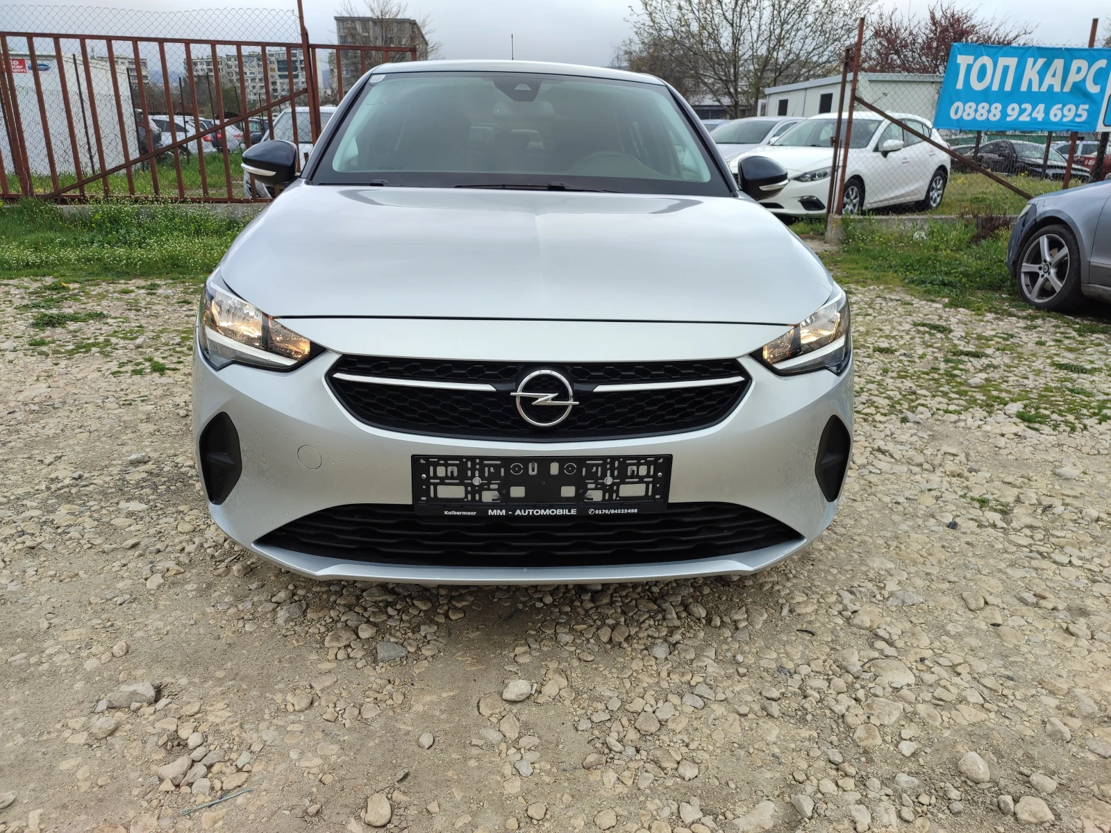 Opel Corsa 1.2, снимка 3 - Автомобили и джипове - 56471161