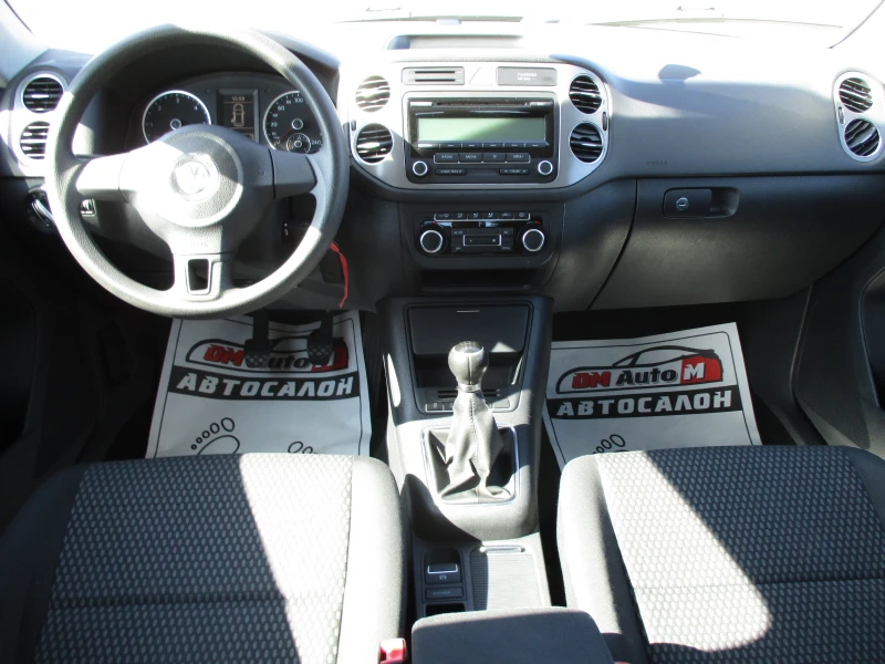 VW Tiguan 2.0TDI/140кс./КАТО НОВА, снимка 12 - Автомобили и джипове - 50808846