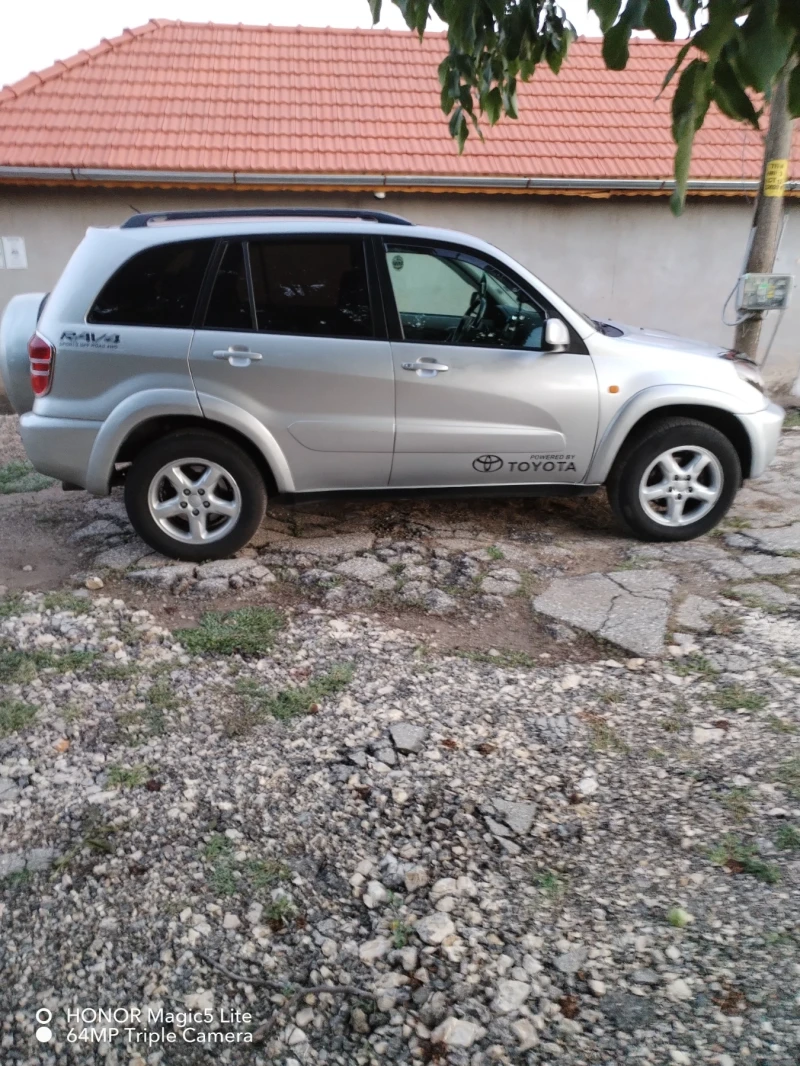 Toyota Rav4, снимка 3 - Автомобили и джипове - 52429453