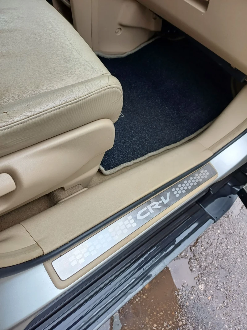 Honda Cr-v Топ състояние!, снимка 10 - Автомобили и джипове - 52672392