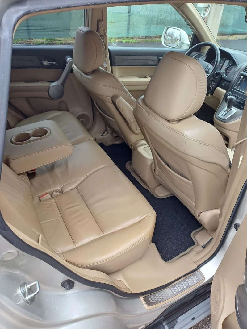 Honda Cr-v Топ състояние!, снимка 9 - Автомобили и джипове - 52672392