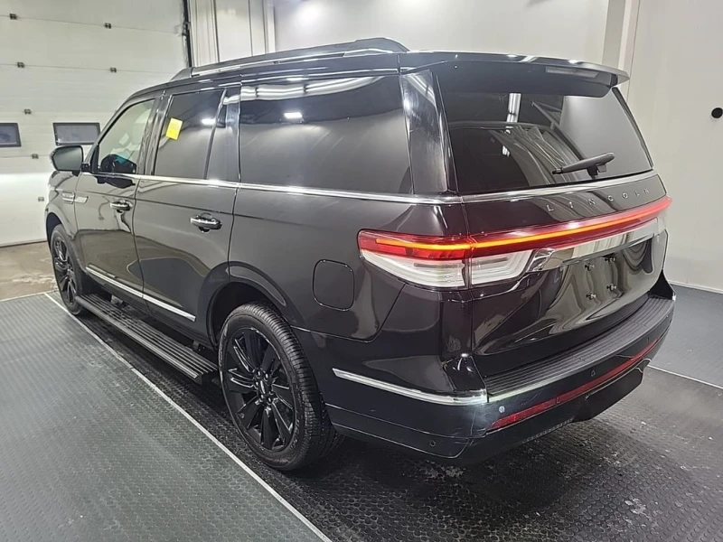 Lincoln Navigator * RESERVE Trim * Captain's chair * CARFAX * , снимка 5 - Автомобили и джипове - 53438100