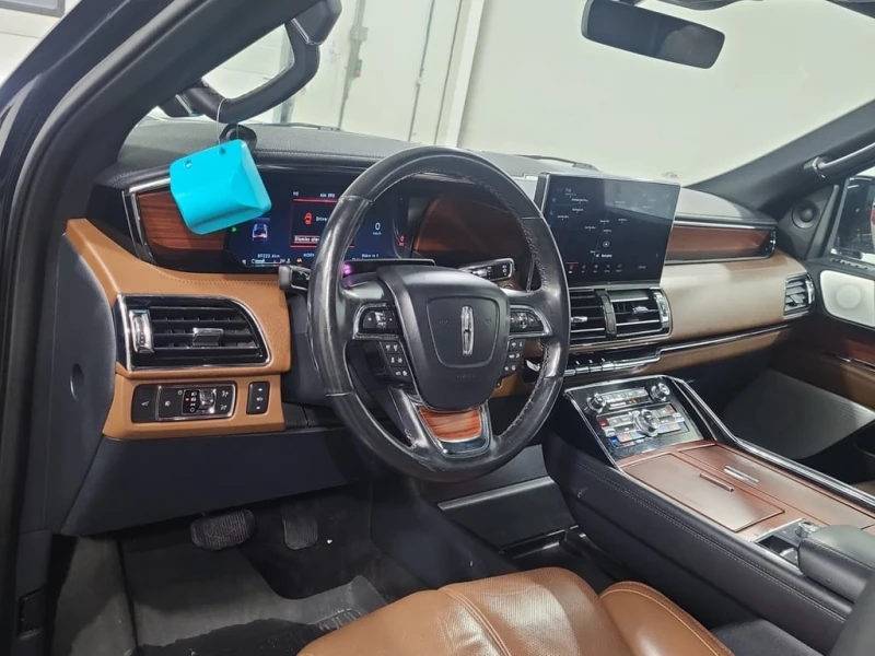 Lincoln Navigator * RESERVE Trim * Captain's chair * CARFAX * , снимка 7 - Автомобили и джипове - 53438100