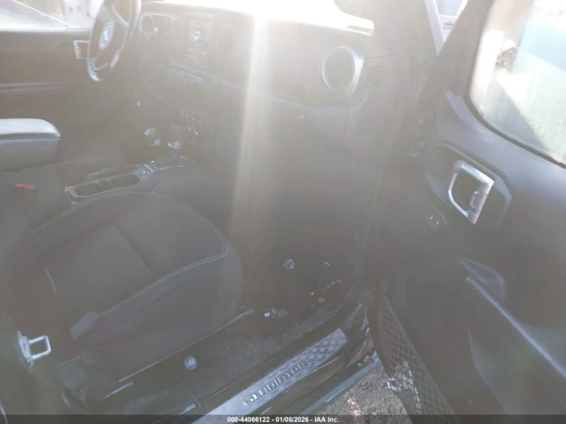 Jeep Gladiator 3.6l 80Th Anniversary 4X4, снимка 5 - Автомобили и джипове - 53518739