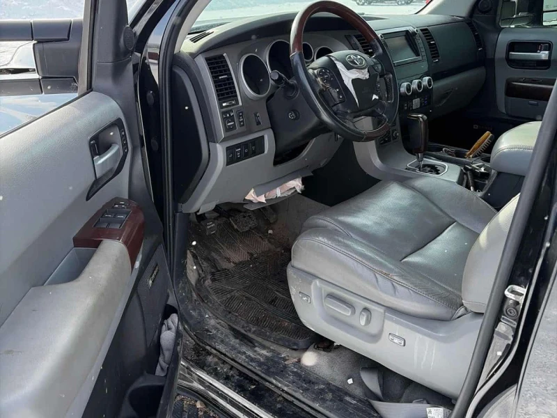Toyota Sequoia * Platinum * CARFAX * , снимка 5 - Автомобили и джипове - 53590693