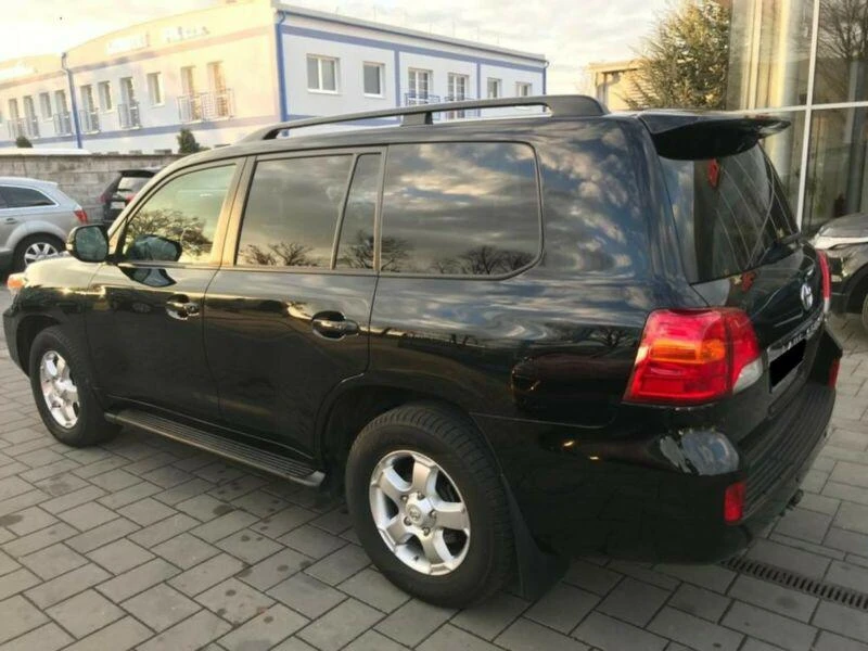 Toyota Land cruiser 200 4.5d - изображение 2