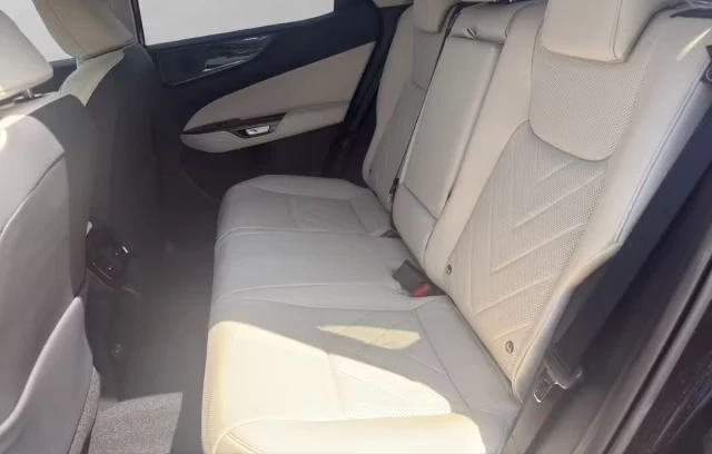 Lexus NX 350h EXECUTIVE 2.5/243 HP/FWD/CAM/NAVI/319h, снимка 14 - Автомобили и джипове - 55503848