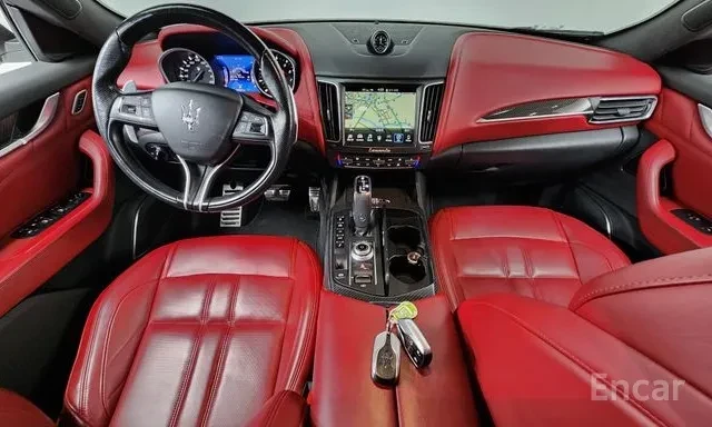 Maserati Levante GranSport, снимка 3 - Автомобили и джипове - 56322594