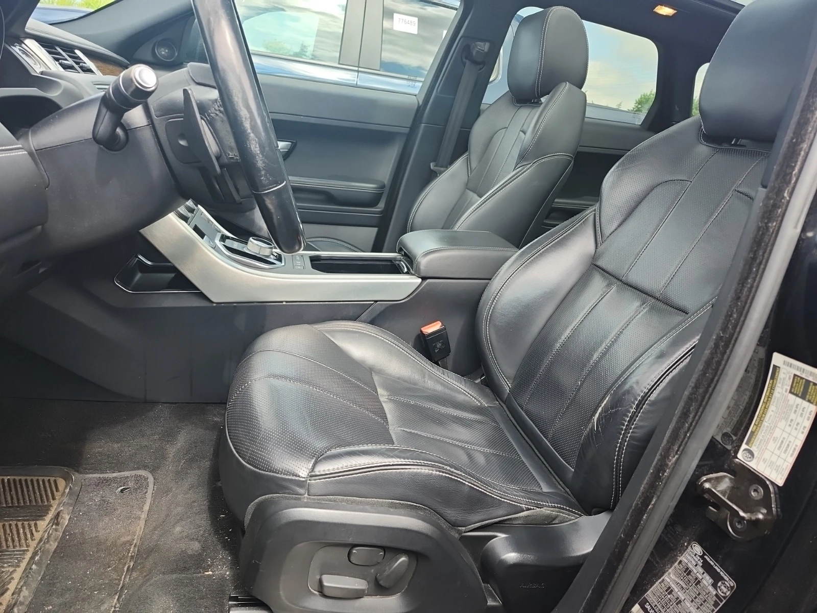Land Rover Range Rover Evoque PRESTIGE * CARFAX* ОПЦИЯ ЗА ФИНАНСИРАНЕ*  - изображение 5