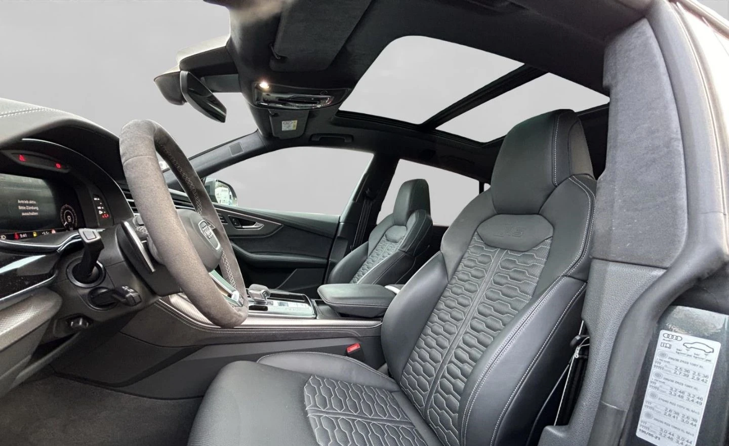 Audi RSQ8 /CERAMIC/DYNAMIC/CARBON/HEAD UP/PANO/MATRIX/360/   - изображение 8