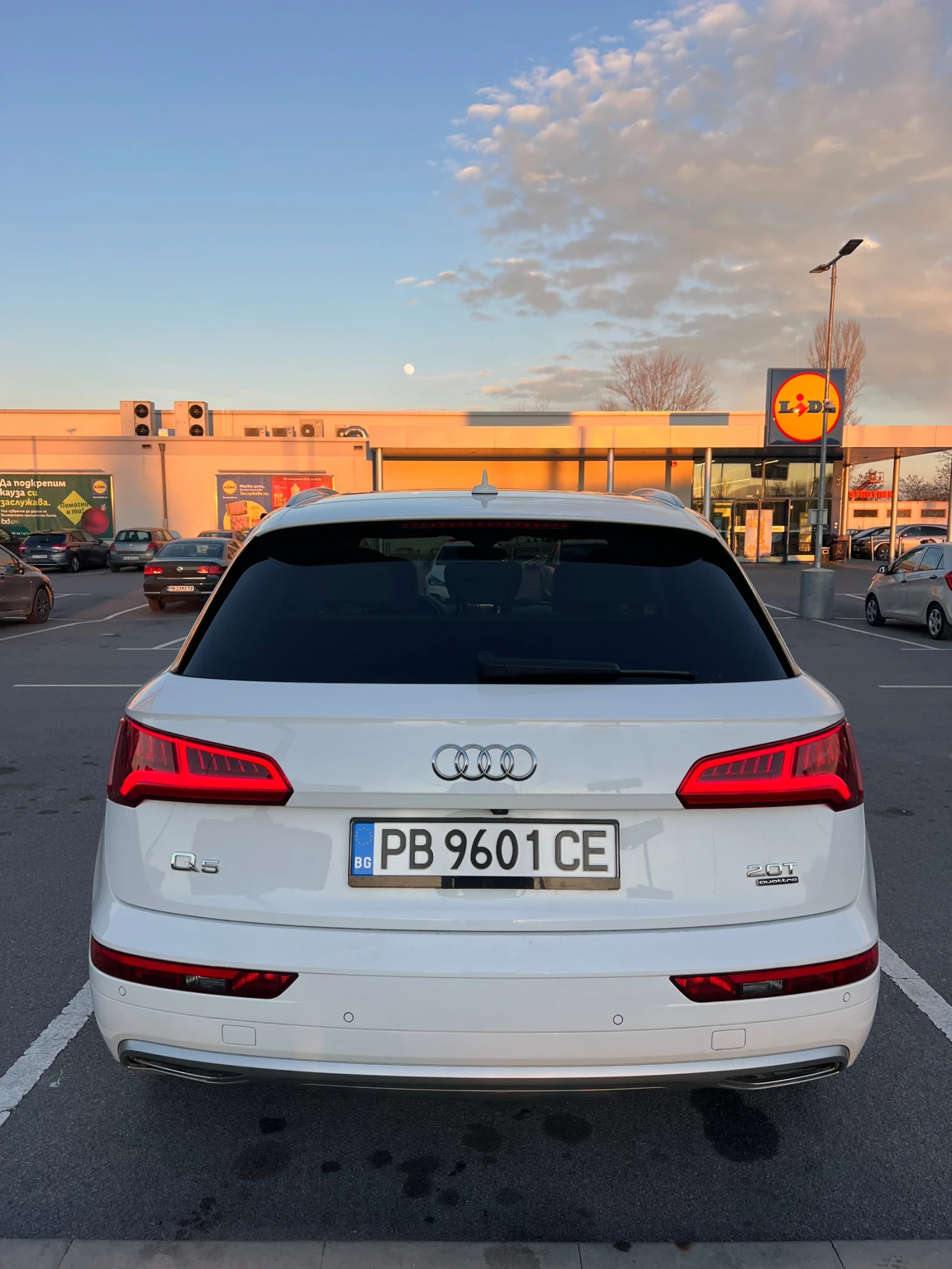 Audi Q5 2.0TFSI /DIGITAL, снимка 8 - Автомобили и джипове - 53825799