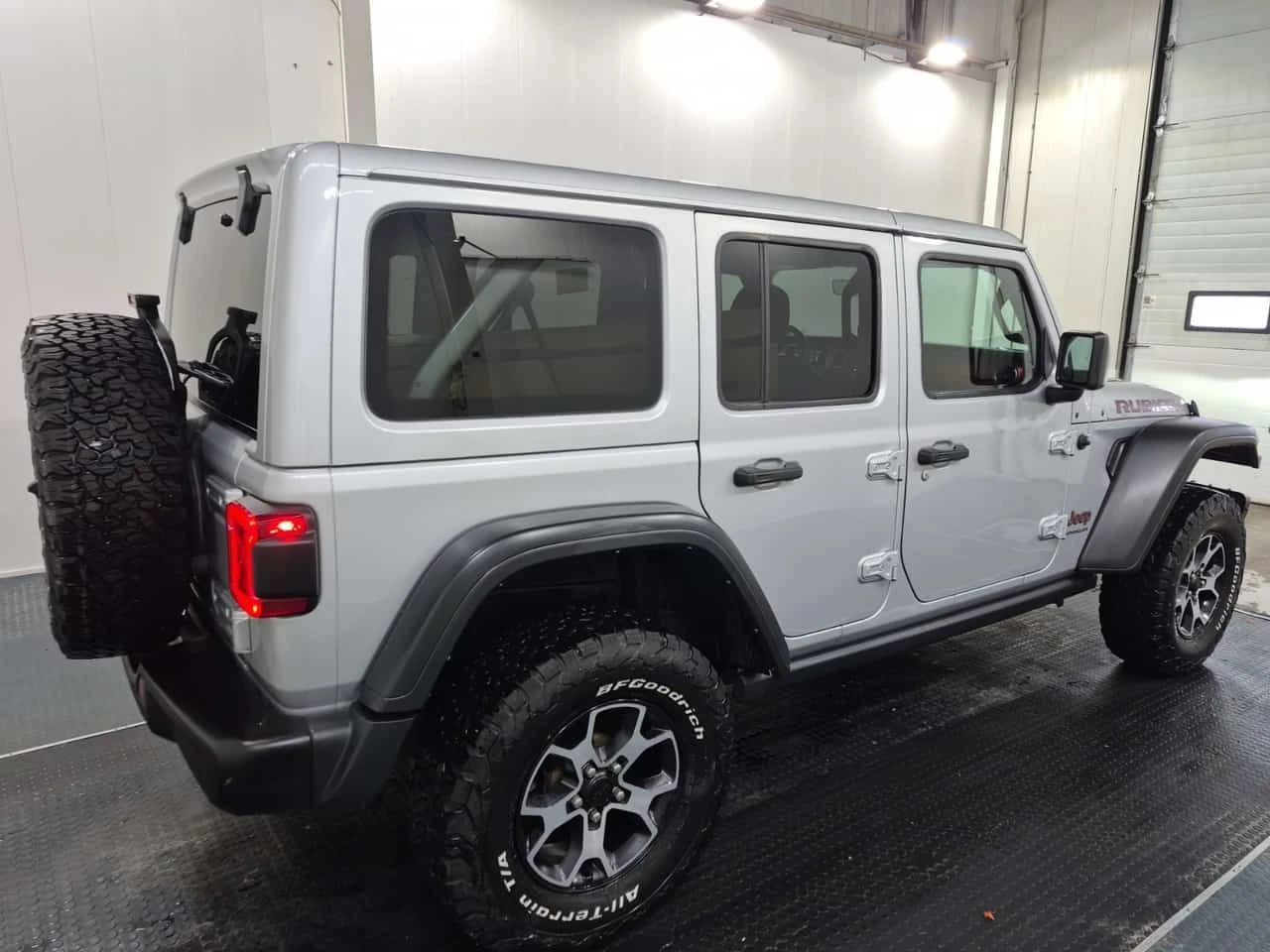 Jeep Wrangler RUBICON * ���� ���������� * ��� ��������� * CARFAX | Mobile.bg � ����������� 3