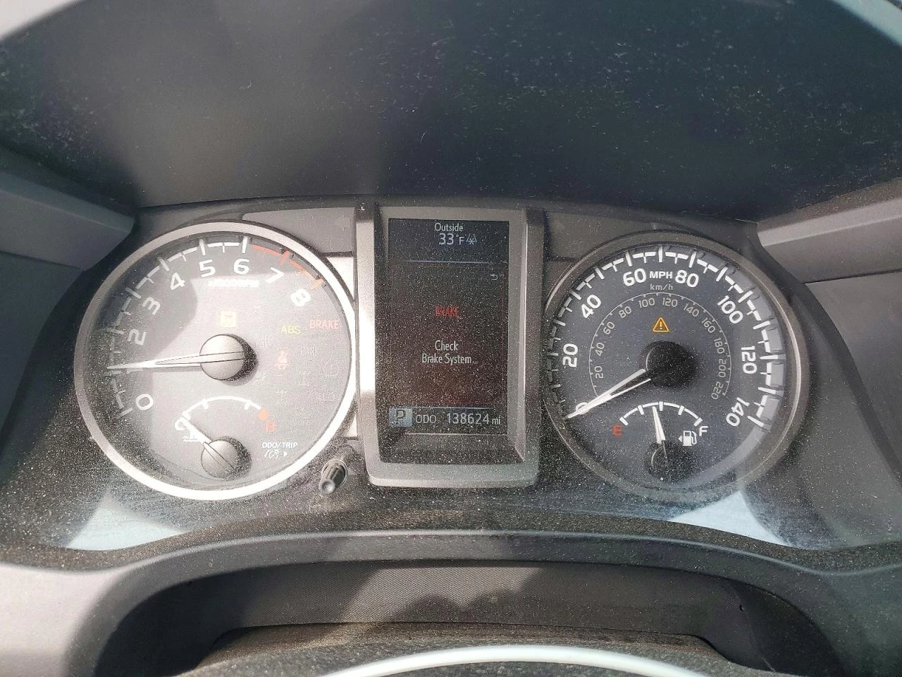 Toyota Tacoma Trd Sport, снимка 9 - Автомобили и джипове - 54248836