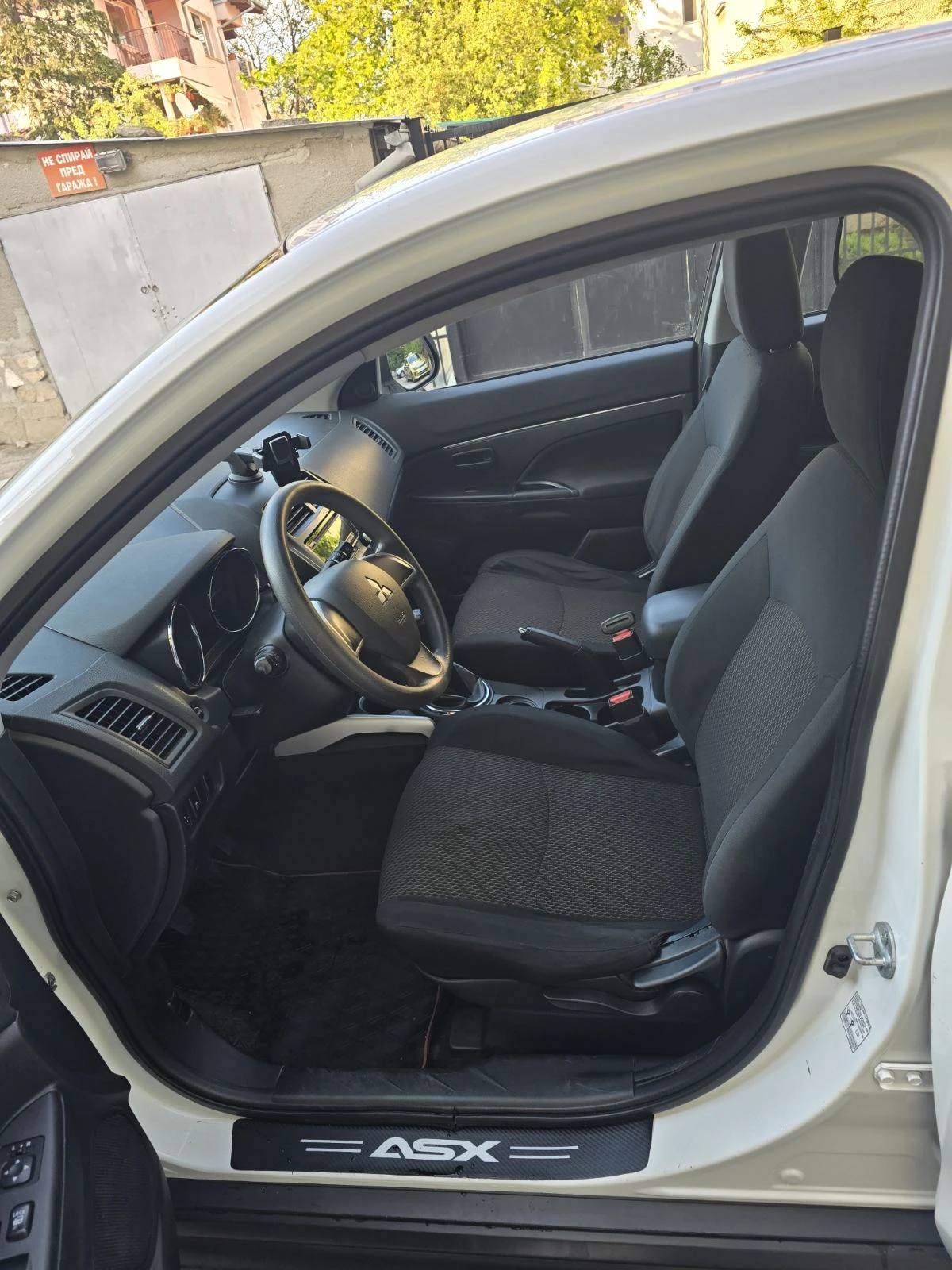Mitsubishi ASX 1.6i Бенз.Газ BRC+ НОВА скоростна, Пълна история, снимка 6 - Автомобили и джипове - 54416845