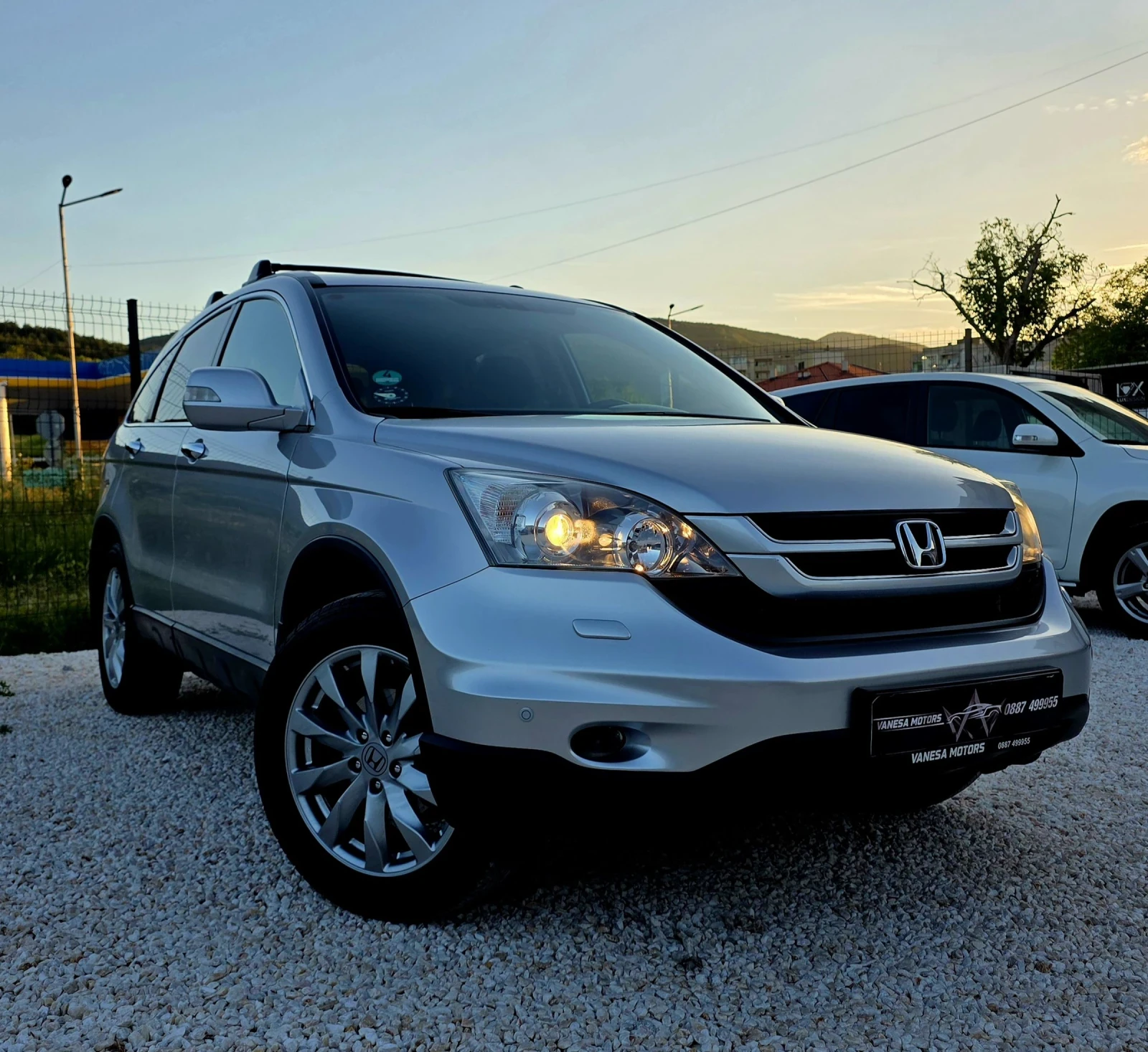 Honda Cr-v FULL SERVICE IN HONDA 100.000км   Алкантара , снимка 3 - Автомобили и джипове - 54723552