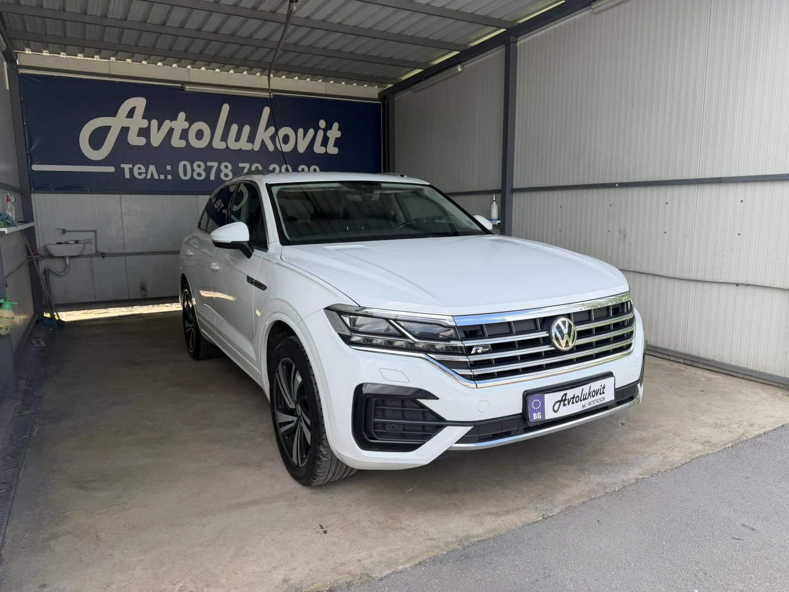 VW Touareg 3.0TDI R-Line