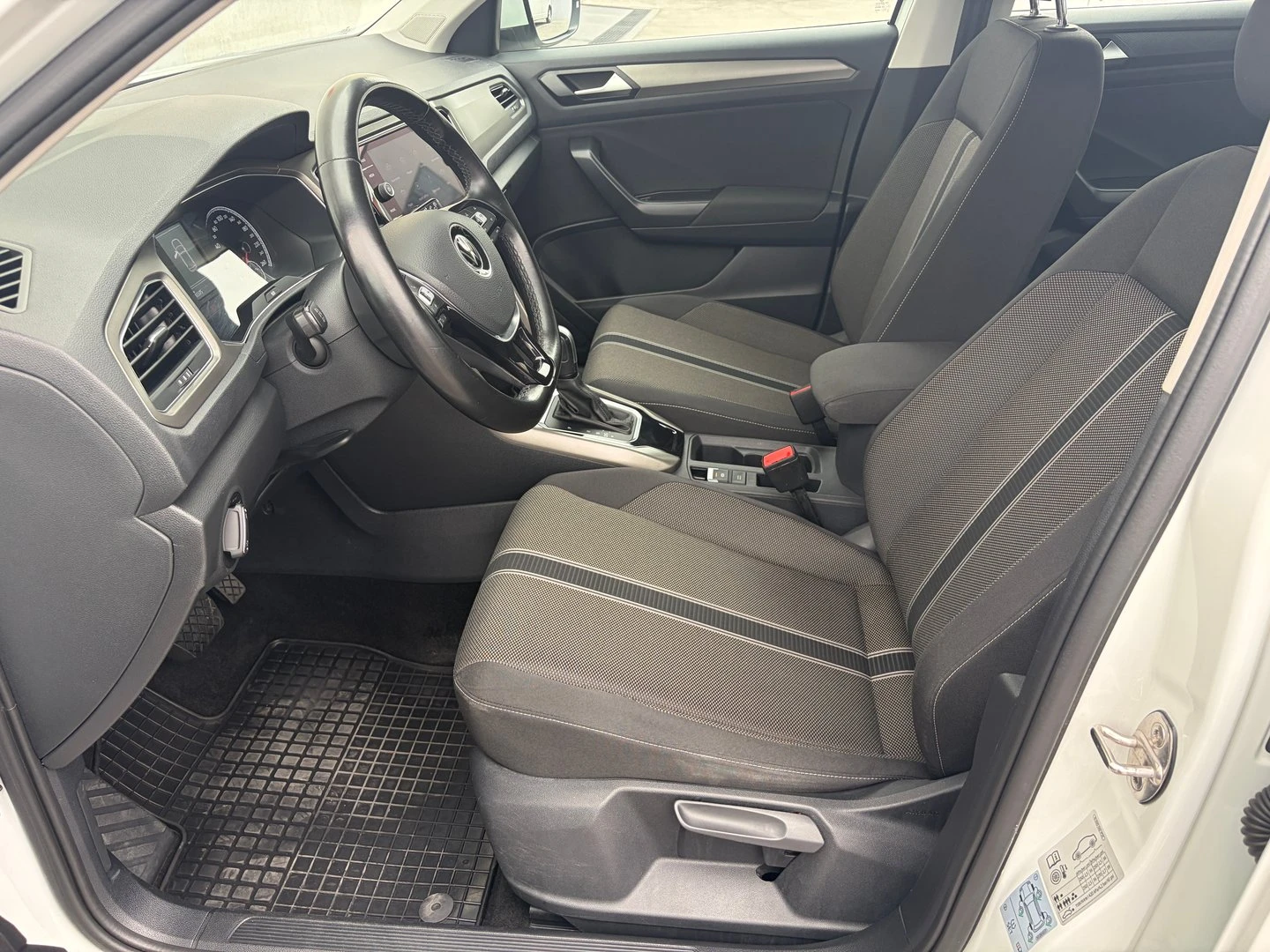 VW T-Roc | Mobile.bg � ����������� 5