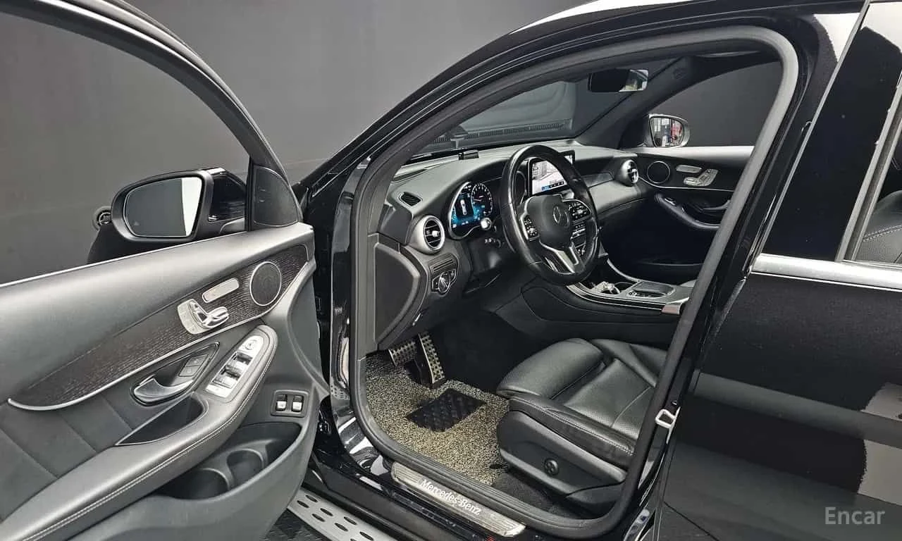 Mercedes-Benz GLC 300 E | АВТОКРЕДИТ БЕЗ ПЪРВОНАЧАЛНА ВНОСКА | , снимка 10 - Автомобили и джипове - 55570514