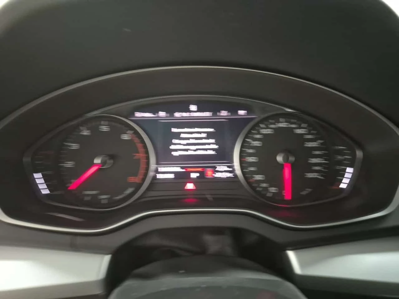 Audi Q5 * KOMFORT * CARFAX * ОПЦИЯ ЗА ФИНАНСИРАНЕ * , снимка 9 - Автомобили и джипове - 55785413