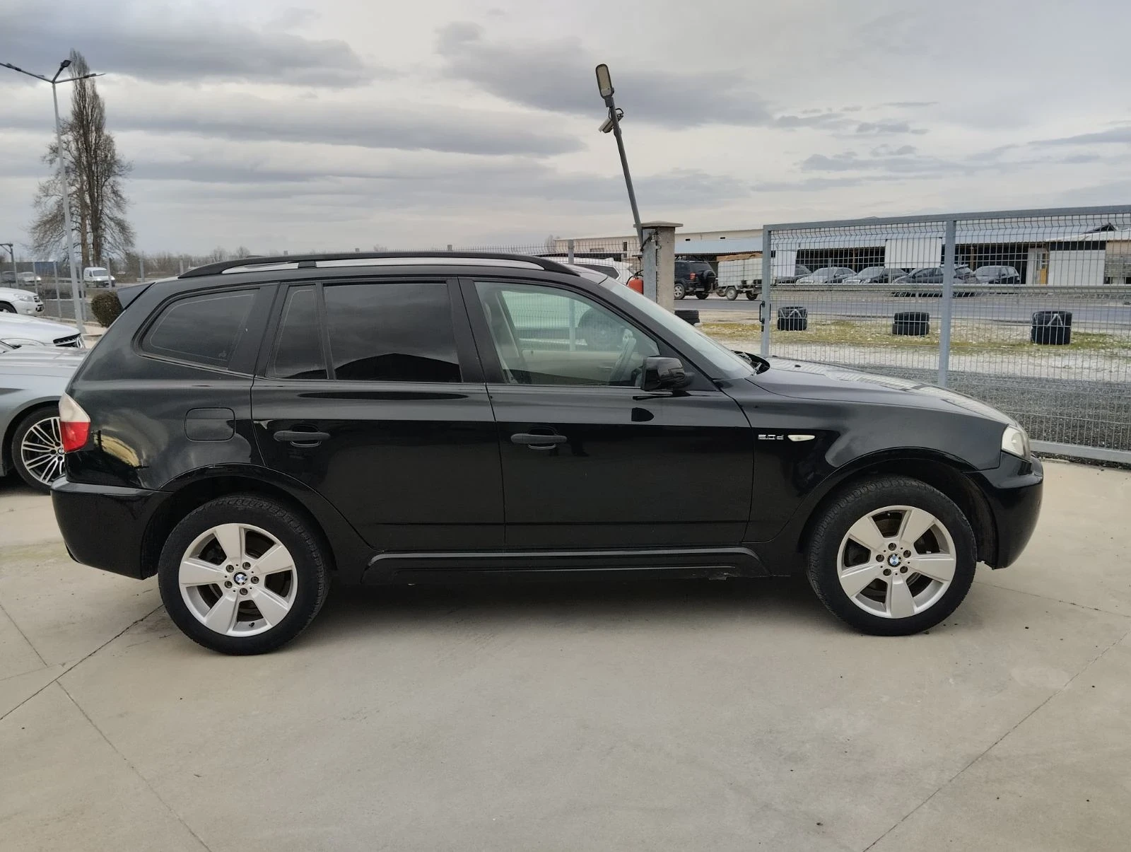 BMW X3, снимка 3 - Автомобили и джипове - 56359415