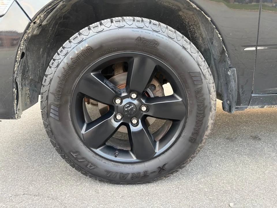 Dodge RAM 1500 / 5.7 HEMI / ЦЕНА ДО БЪЛГАРИЯ С ВСИЧКИ ТАКСИ, снимка 9 - Автомобили и джипове - 56164407