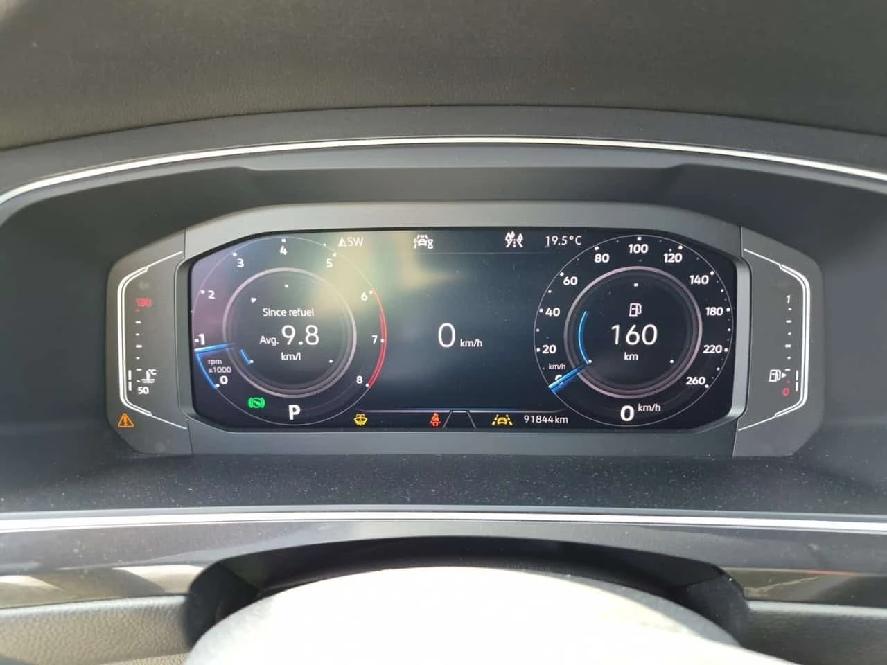 VW Tiguan / HIGHLINE / FULL DIGITAL / PANO / 2 KEYS, снимка 8 - Автомобили и джипове - 56213174