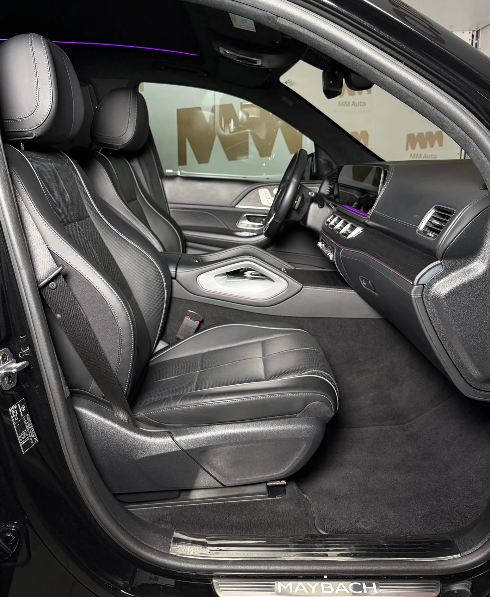 Mercedes-Benz GLS 600 Maybach-Brabus* Carbon* Pano* Burm* HuD, снимка 10 - Автомобили и джипове - 56213731