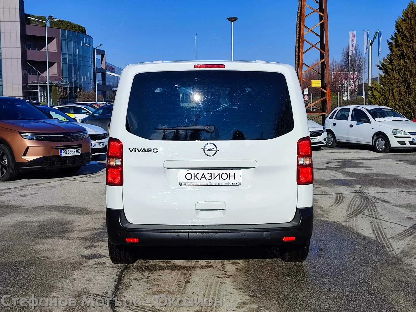 Opel Vivaro 7+ 1 M 1.5 Diesel (120hp) MT6 - изображение 7