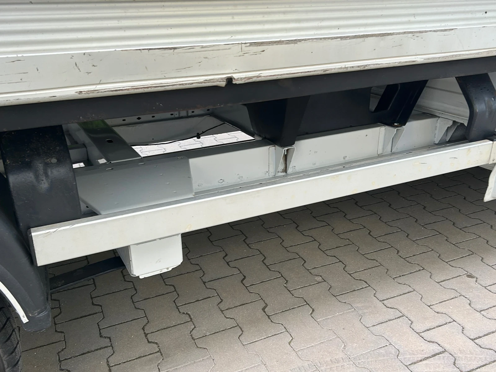 Renault Master 6+ 1 2.90 товарно помещение, снимка 11 - Бусове и автобуси - 55110182