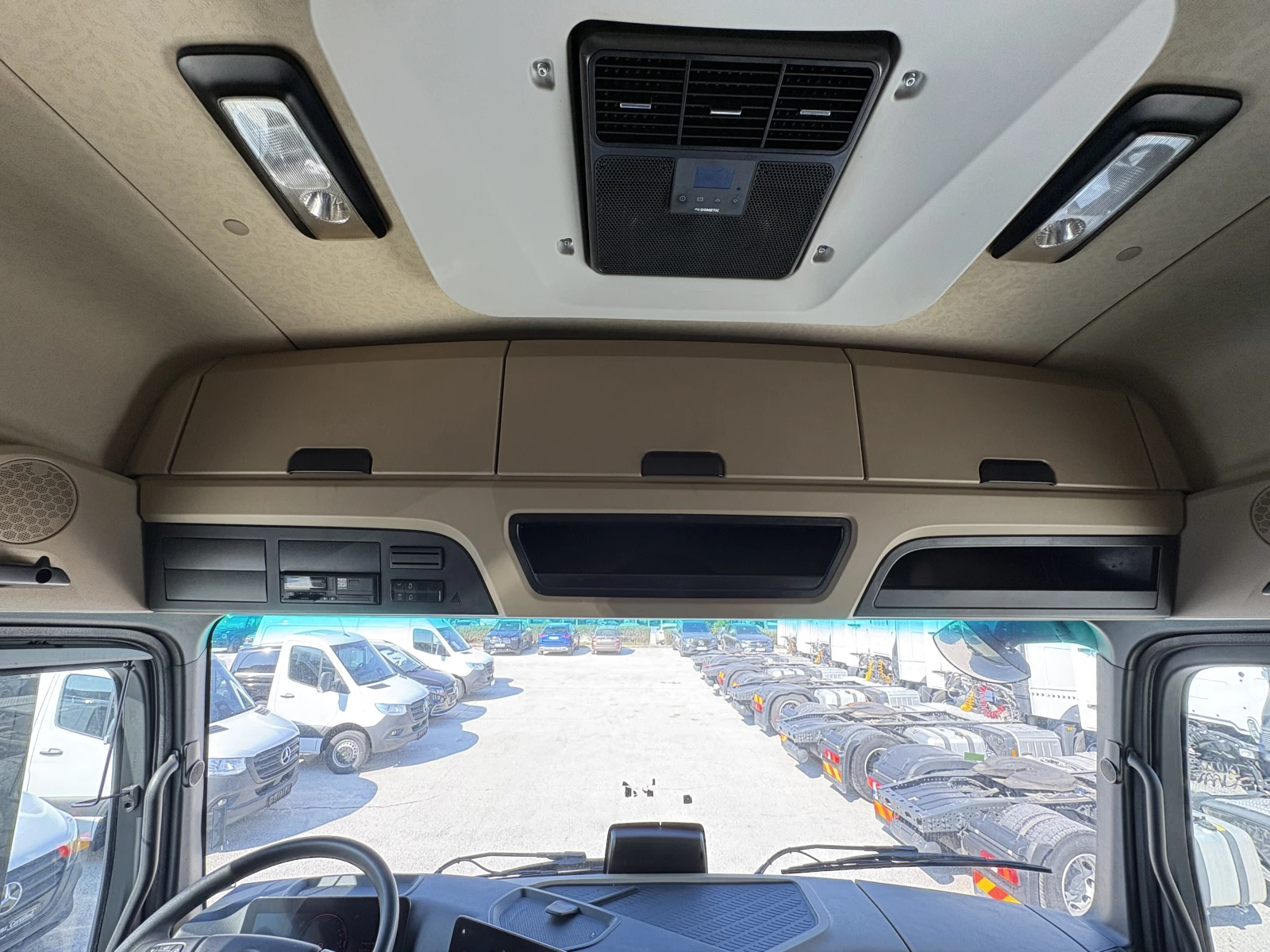 Mercedes-Benz Actros 1845 LS 4x2, снимка 11 - Камиони - 53783593