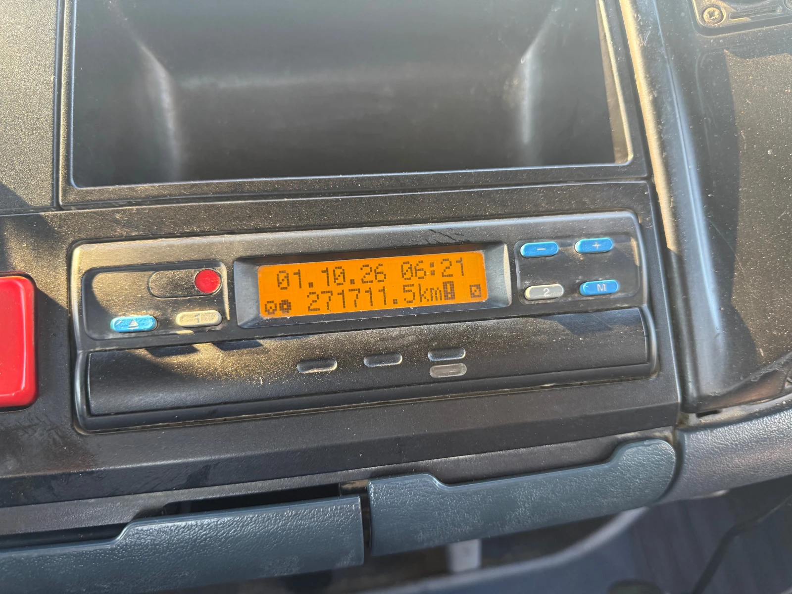 Mercedes-Benz Atego 815 САМОСВАЛ , 3 МЕСТЕН , ТОП , снимка 17 - Камиони - 56304290