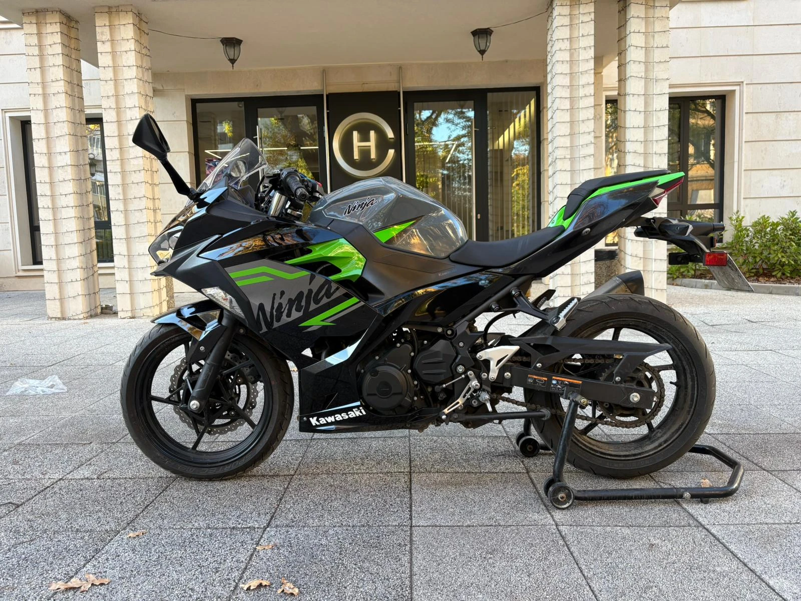 Kawasaki Ninja 400 ABS A2 категория - изображение 2