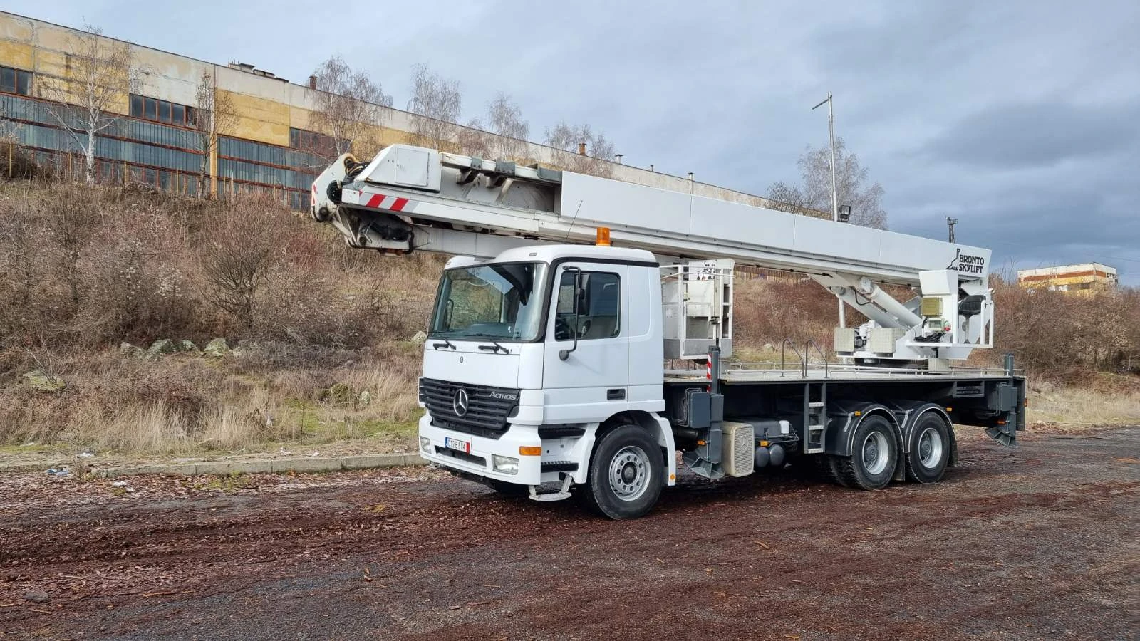  BRONTO 40-2T1 | Mobile.bg   1