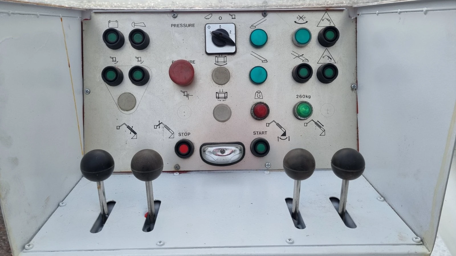  BRONTO 40-2T1 | Mobile.bg   13