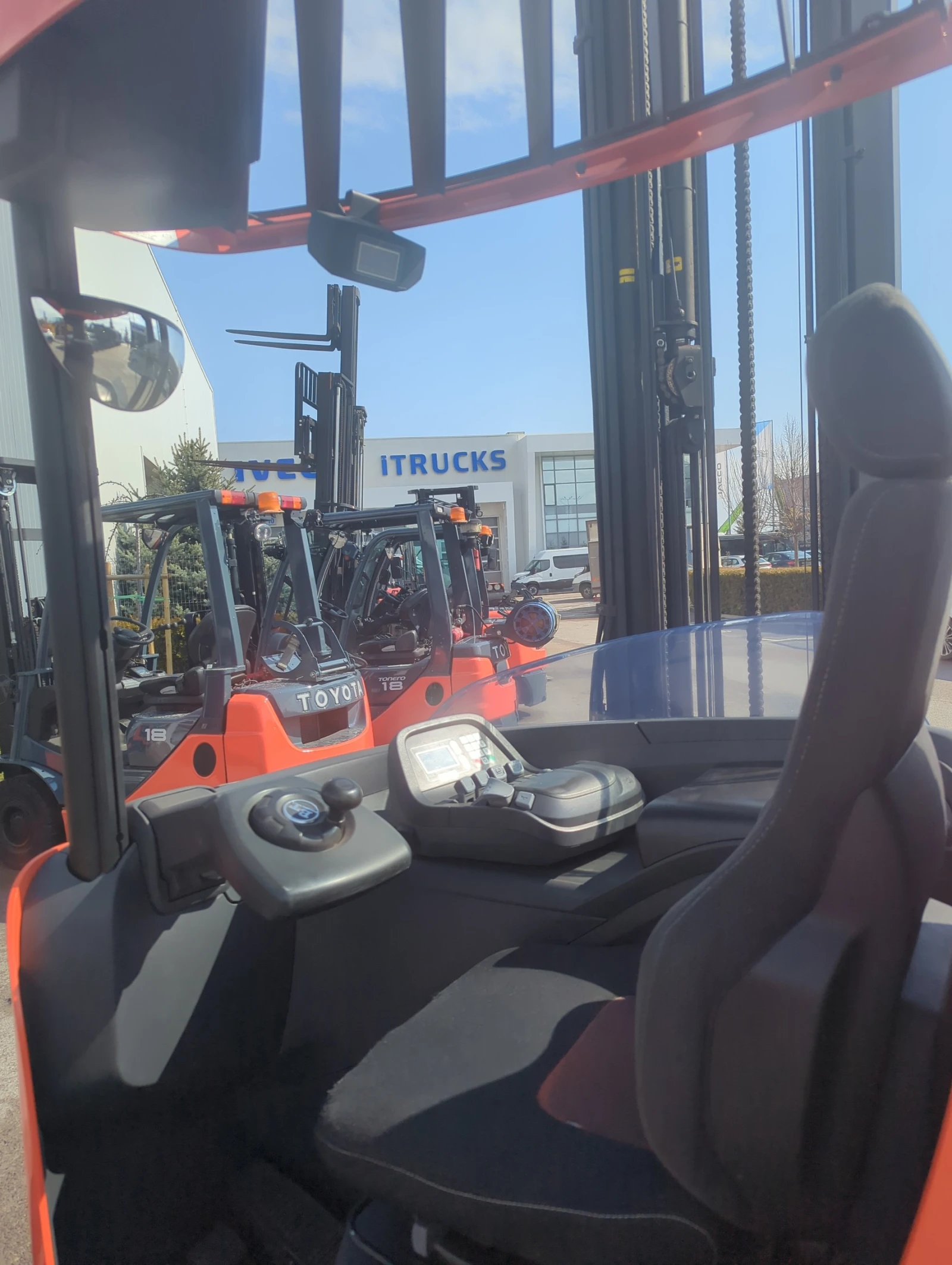 Електрокар Toyota Ричтрак с накланяща се кабина, снимка 7 - Индустриална техника - 53763673