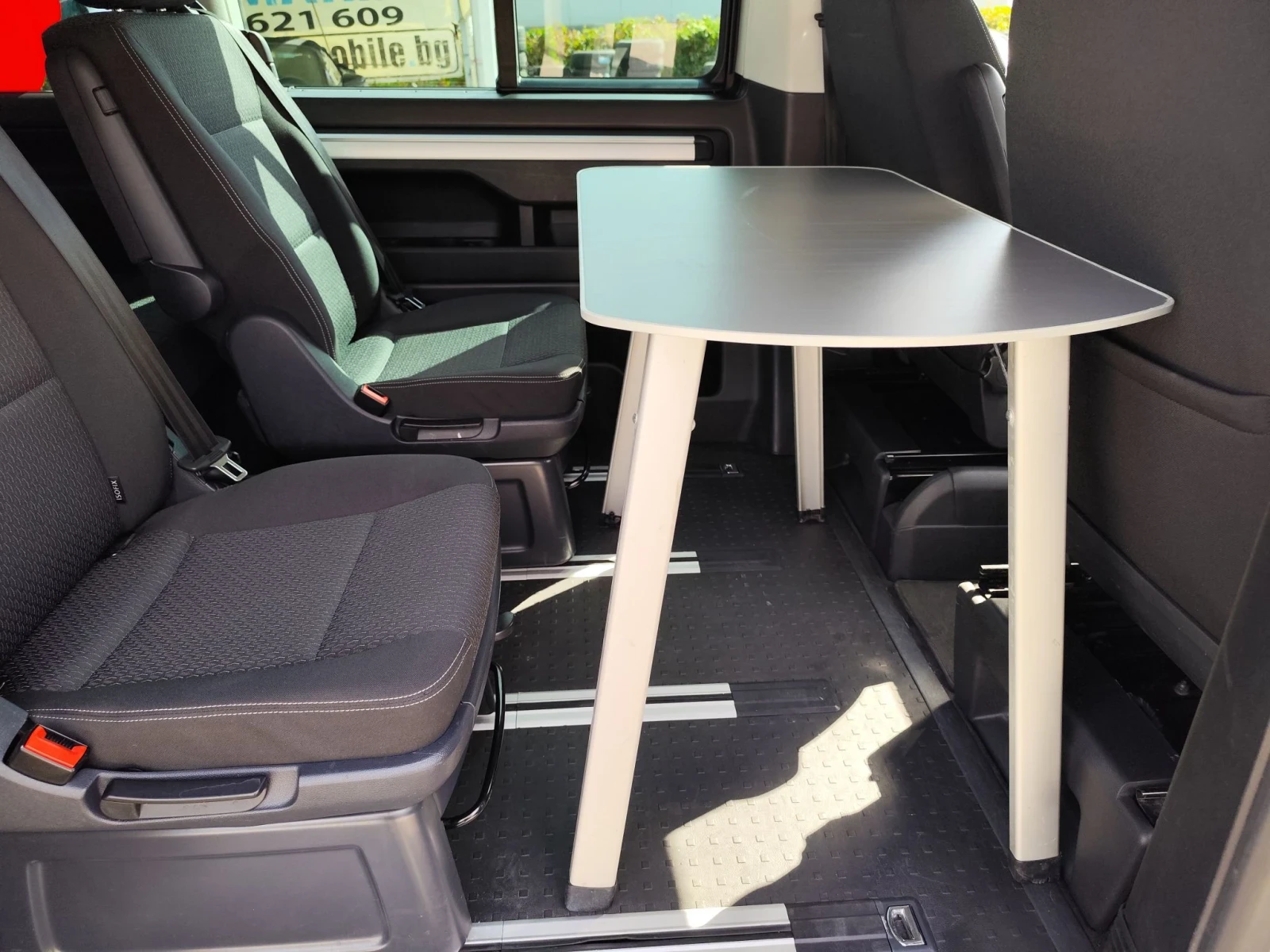 Кемпер VW California Beach 2.0 Швейцария, снимка 14 - Каравани и кемпери - 56216632