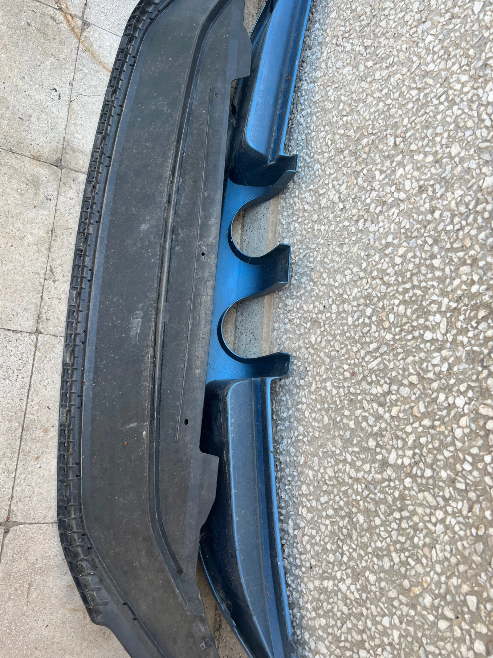    7    -200 .    -R--200 .   | Mobile.bg   1