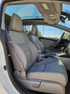 Honda Civic 1.8i-VTEC Keyless NAVI Panorama, снимка 14