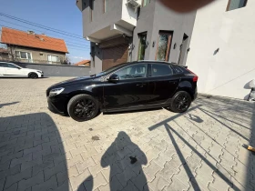 Volvo V40 Cross Country, снимка 2