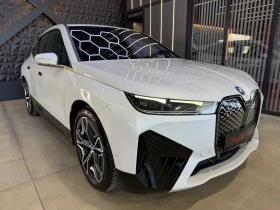 ����� �� �������� �� BMW iX 40 xDrive * HARMAN/KARDON* HEAD UP * M PACKET* 360