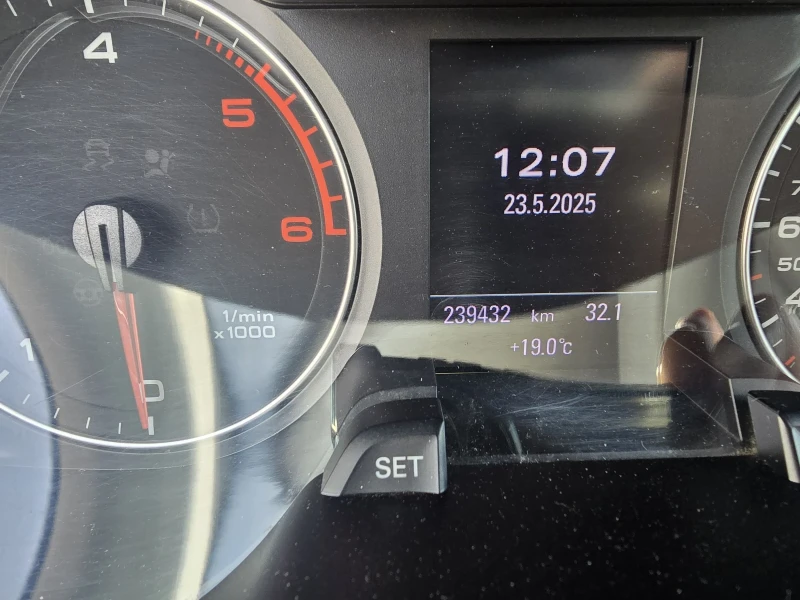 Audi A4 TDI Evro 5, снимка 14 - Автомобили и джипове - 48737834