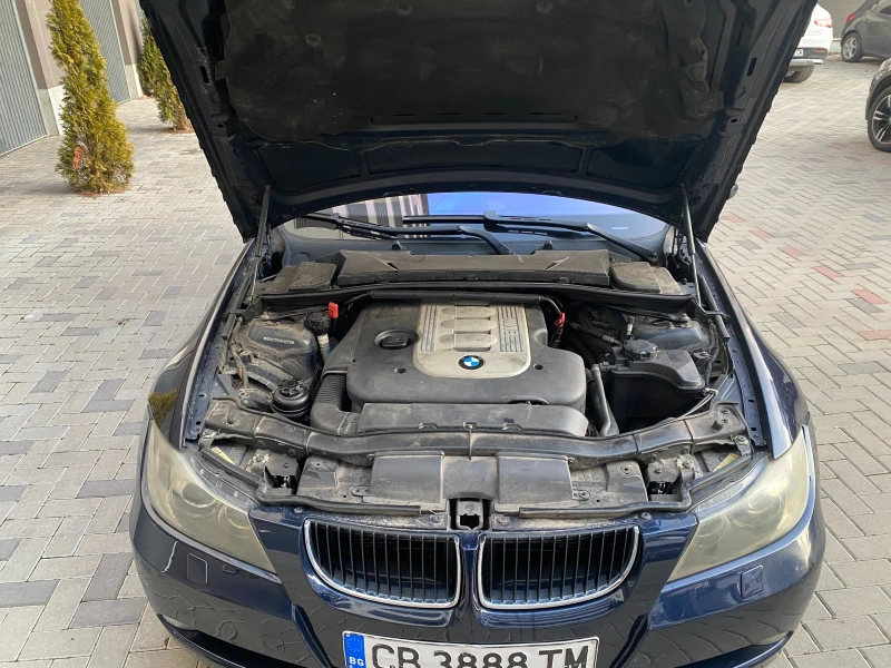 BMW 330 xD, HDC, NAVI, PANORAMA, КОЖА, ЩОРИ, снимка 14 - Автомобили и джипове - 49144935