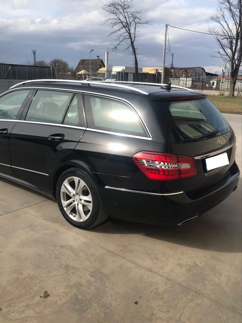 Mercedes-Benz E 350 Комби, снимка 3 - Автомобили и джипове - 49547588