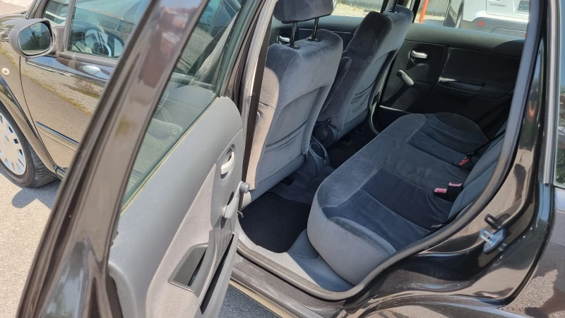 Citroen C3 1.4i METAN Euro4, снимка 8 - Автомобили и джипове - 51037178